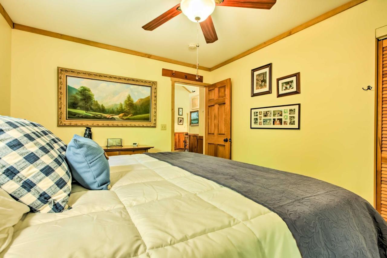 Clearwater Cabin On 10 Acres With Trout Stream! Monterey 外观 照片